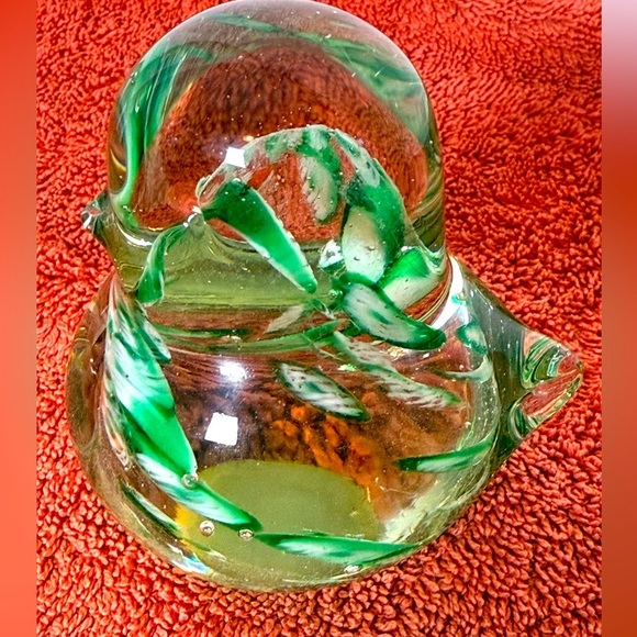 Vintage Art Glass Paperweight Chunky Glass Bird Clear With Green & Wht Swirls - Picture 3 of 6